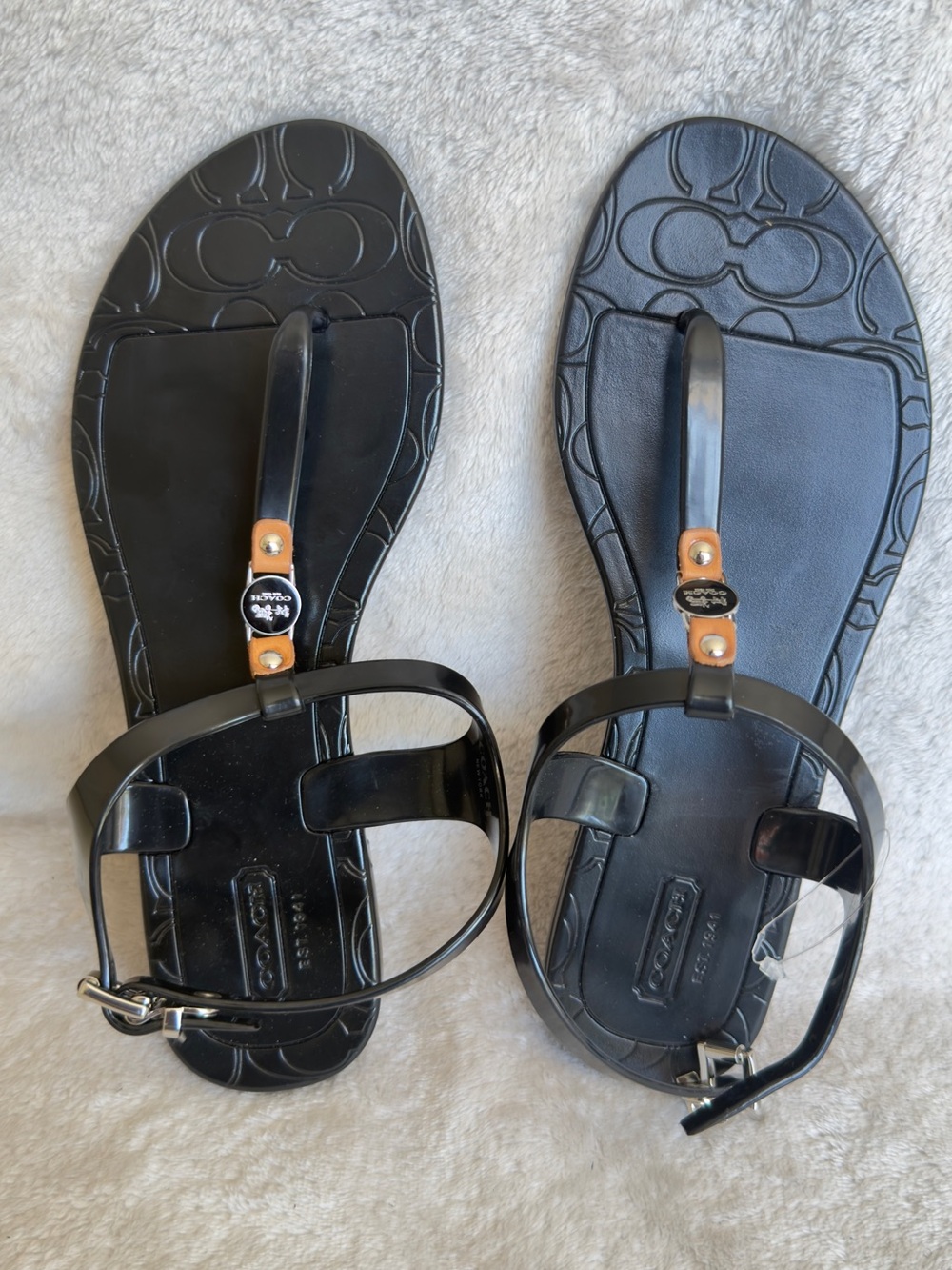 NEW Coach Black Piccadilly Jelly T-Strap Thong Sandals